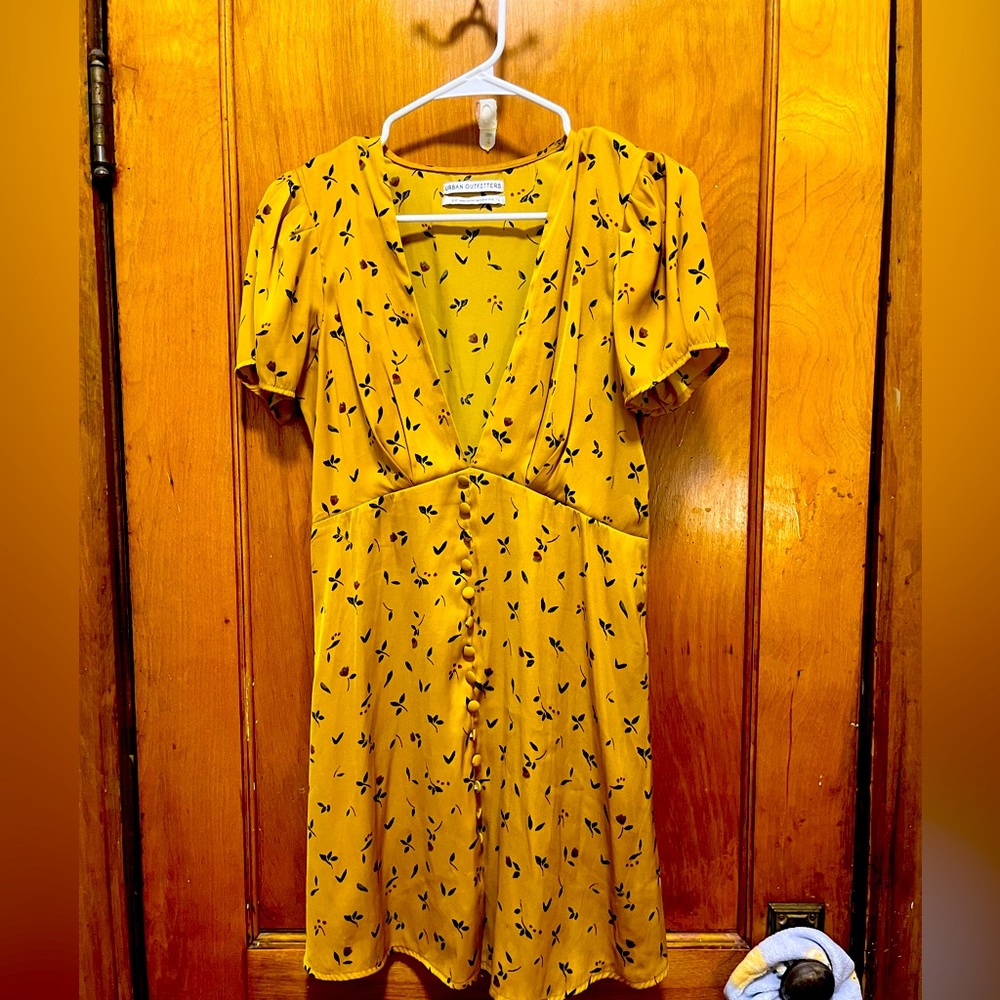 Spring Dress - Picture 1 of 1